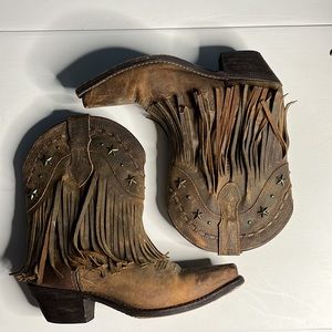 Dingo Brown leather boots